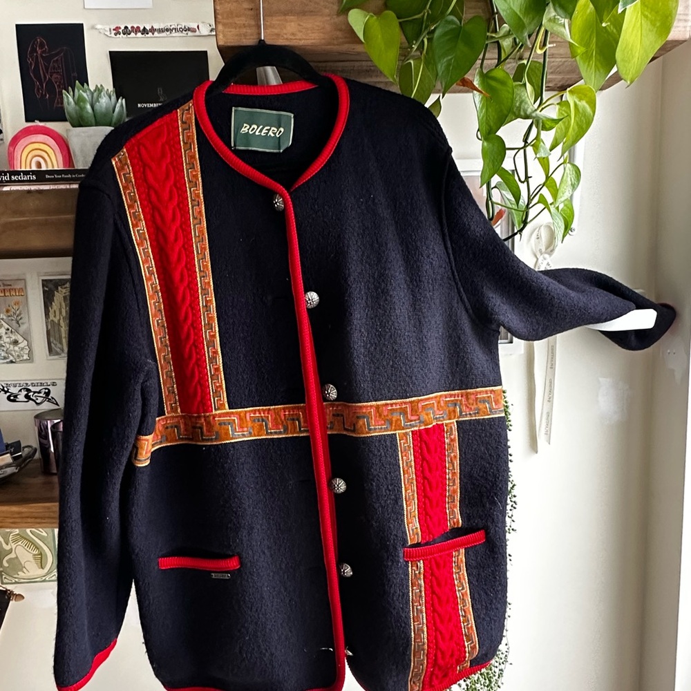 Women's vintage knit cable cardigan